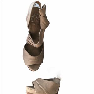 Jessica Simpson Canvas Heels